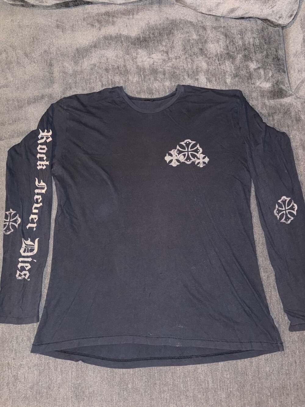 Mark Nason Rock Never Dies Long Sleeve T-Shirt Size L Black Angel Cross